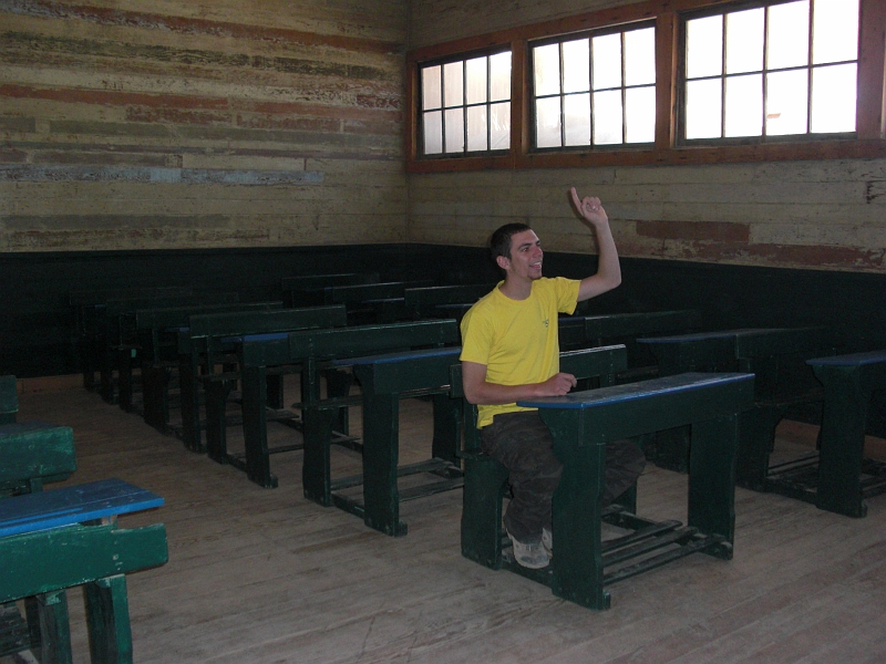 047_CIMG0175.JPG - L'école.
