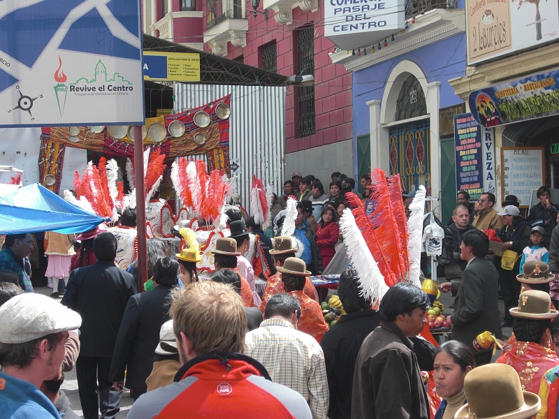 048_CIMG0377.JPG - Une fête.