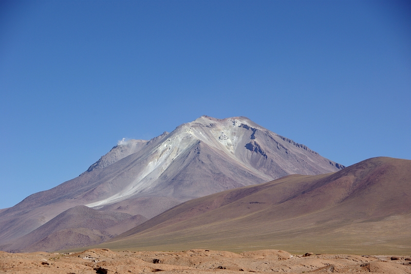 045_IMGP3114.JPG - Le Volcan Ollagüe 5 863 m.