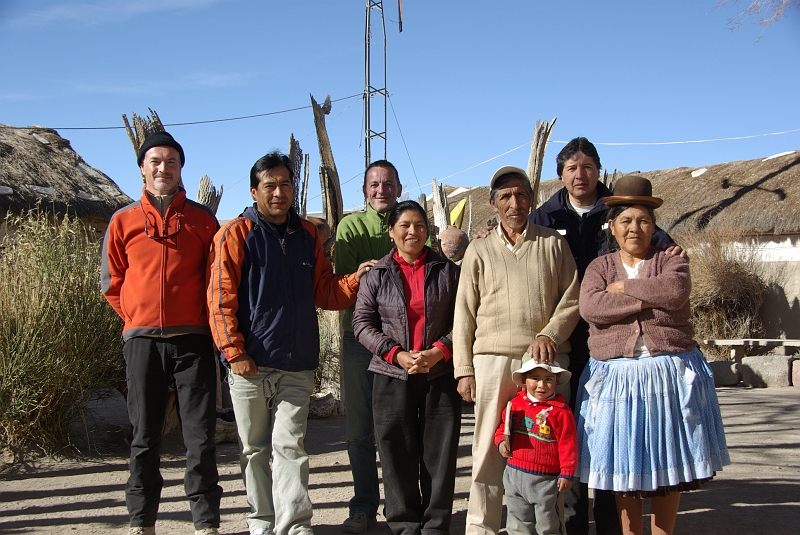 111_IMGP2912.JPG - Doña Lupe et sa famille qui tient le refuge à Jirira. Un accueil très agréable.