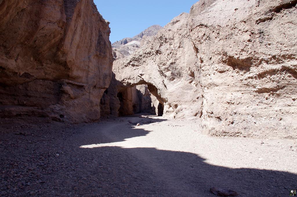 0966.JPG - Un petit canyon.