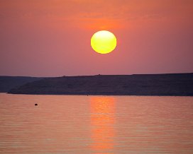 Abou Simbel, croisière sur le Nil. Lever de soleil sur le temple d'Abou Simbel et retour à Assouan.