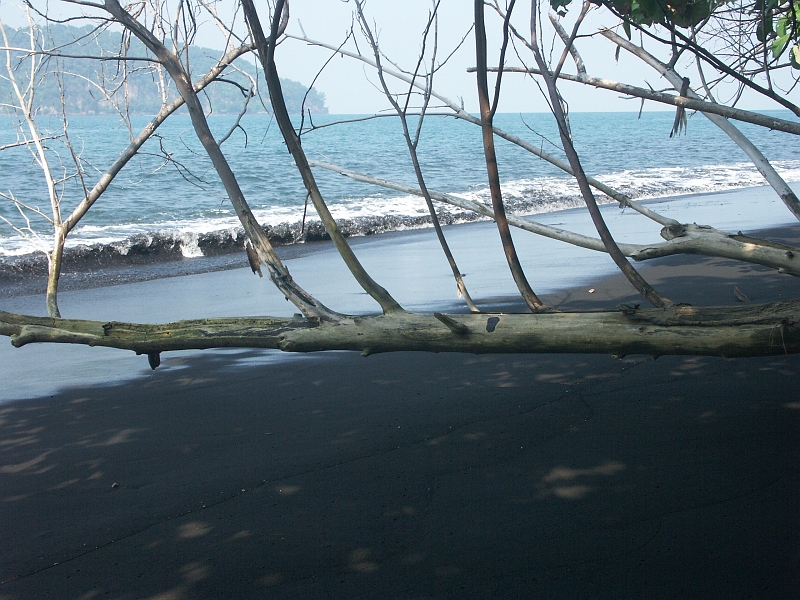 Krakatau_PICT0225.JPG