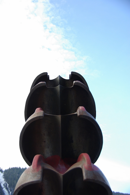 IMGP1957.JPG - Pales de turbine Pelton.
